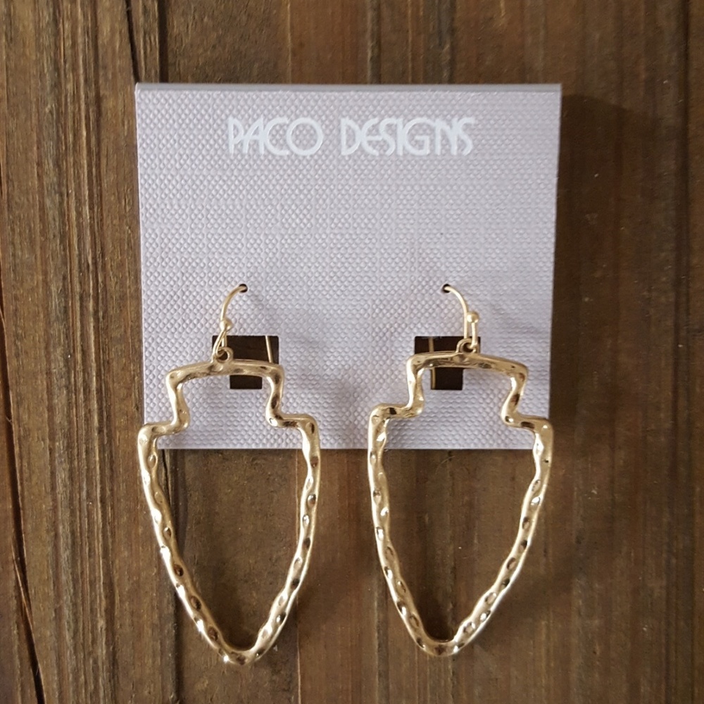 Matte Gold Arrowhead (KC Chiefs) Earrings